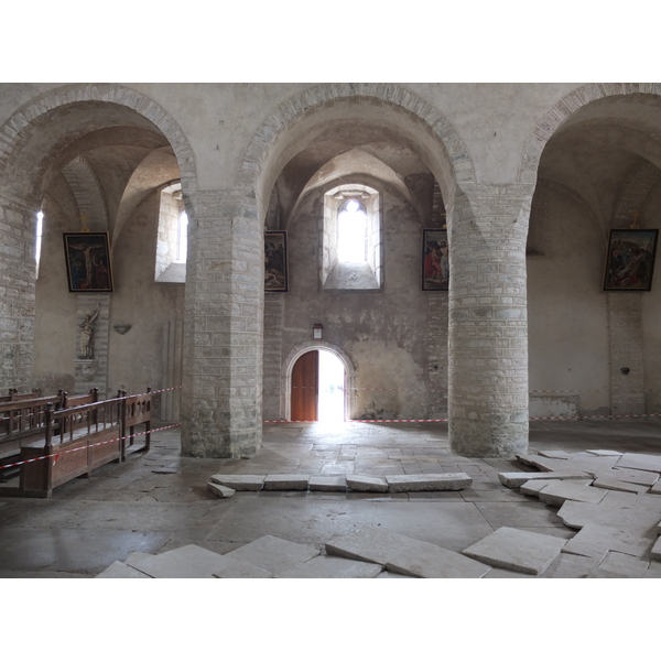 照片 法国(France) 博姆莱梅西厄(Baume les Messieurs) 2012-02 32