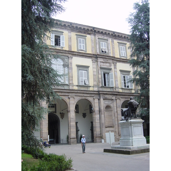 照片 意大利(Italy) 卢卡(Lucca) 2002-07 14