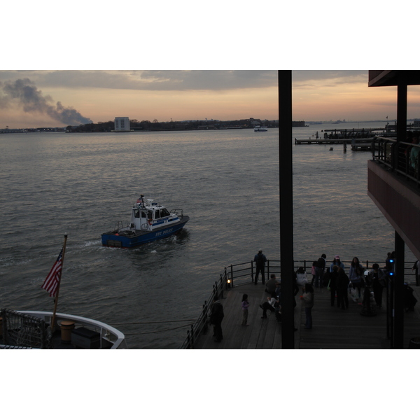 照片 美国(United States) 纽约(New York) 南街海港(South Street seaport) 2006-03 32