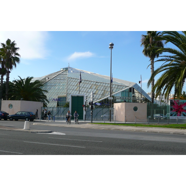 照片 法国(France) 蔚蓝海岸(French Riviera) 滨海卡涅至尼斯公路(Cagnes sur Mer to Nice road) 2007-10 18