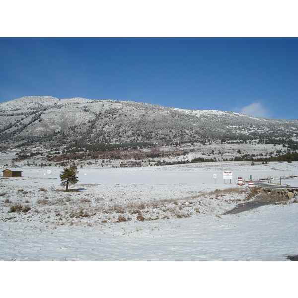 照片 法国(France) 库尔瑟古勒至格雷奥利耶雪场公路(Coursegoule to Greolieres les neiges road) 2007-01 36