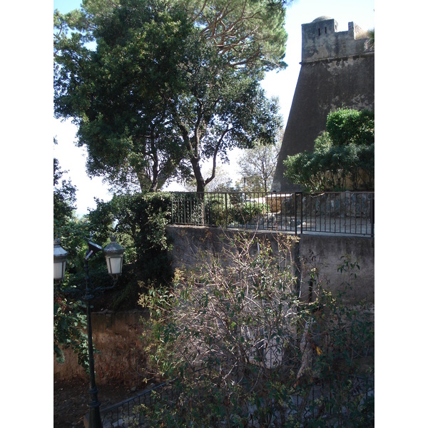照片 法国(France) 科西嘉岛(Corsica) 巴斯蒂亚(Bastia) 2006-09 47