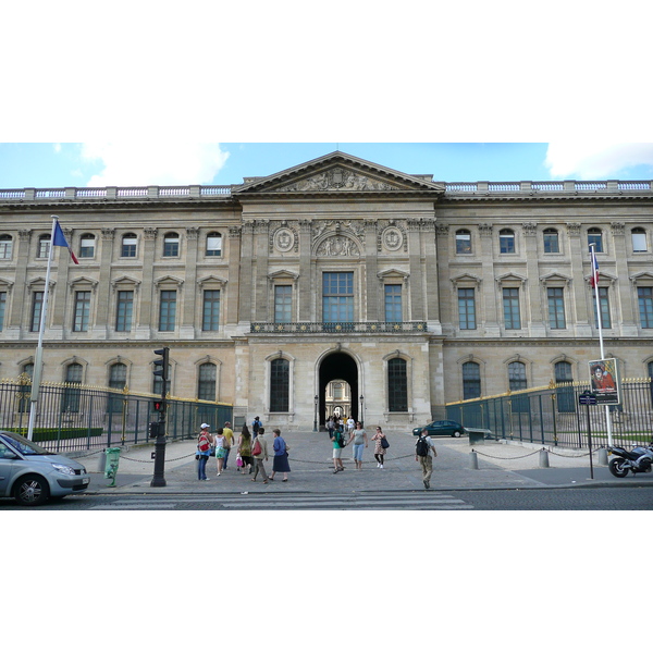 照片 法国(France) 巴黎(Paris) 卢浮宫(Louvre) 卢浮宫临河立面(Riverside facade of Louvre) 2007-07 42