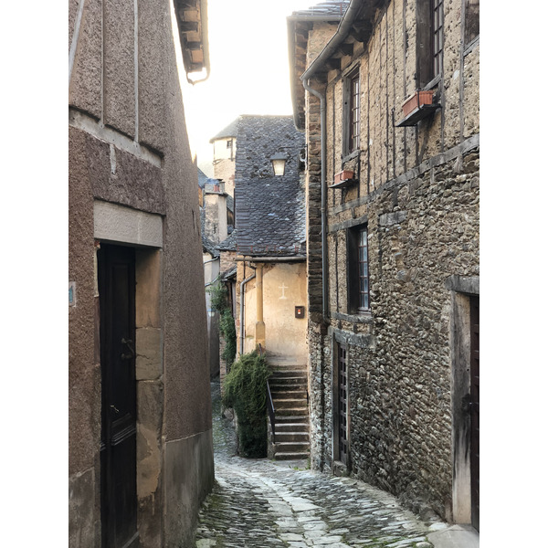 照片 法国(France) 孔克(Conques) 2018-04 202