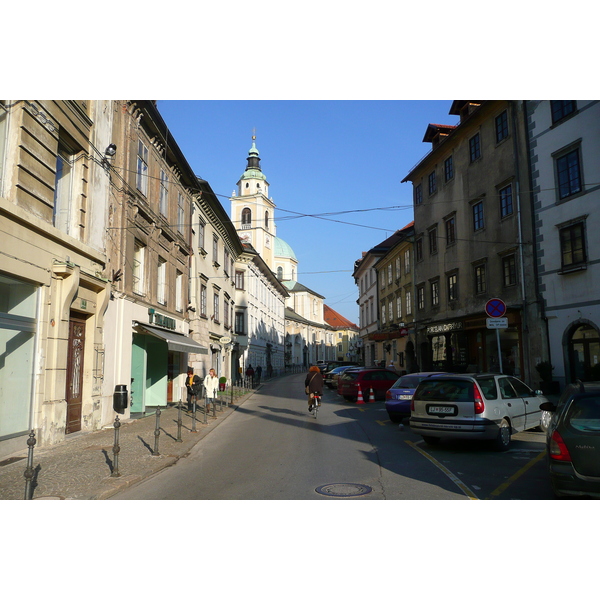 照片 斯洛文尼亚(Slovenia) 卢布尔雅那(Ljubljana) 历史中心(Historic Centre) 2008-01 78