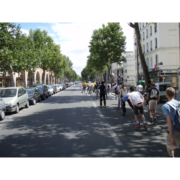 照片 法国(France) 巴黎(Paris) 轮滑漫游活动(Randonnee Roller et Coquillages) 2007-07 0