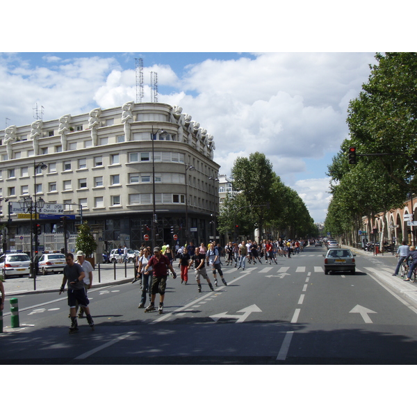 照片 法国(France) 巴黎(Paris) 轮滑漫游活动(Randonnee Roller et Coquillages) 2007-07 26
