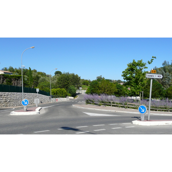 照片 法国(France) 拉戈德(La Gaude) 2007-07 104