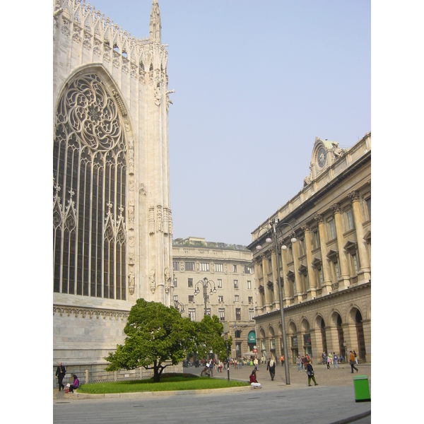 照片 意大利(Italy) 米兰(Milan) 大教堂(Duomo) 2001-10 11
