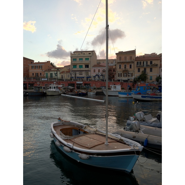 照片 意大利(Italy) 拉马达莱纳(La Maddalena) 2012-09 24