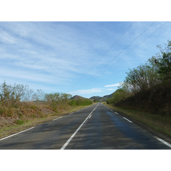 照片 新喀里多尼亚(New Caledonia) 通图塔至蒂奥公路(Tontouta to Thio road) 2010-05 86