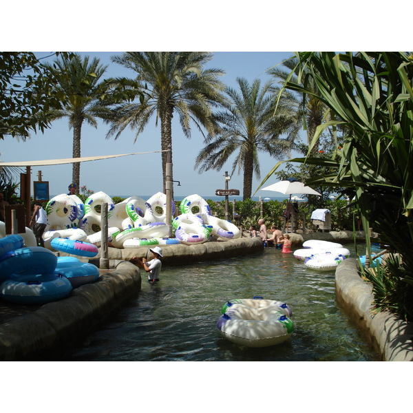 照片 阿联酋(United Arab Emirates) 迪拜(Dubai) 狂野干河水上乐园(Wild Wadi) 2007-03 153