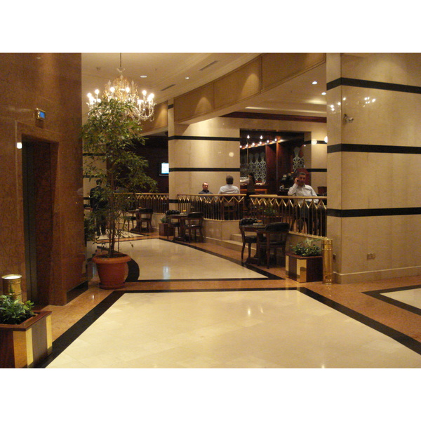 照片 哈萨克斯坦(Kazakhstan) 阿拉木图(Almaty) 阿拉木图洲际酒店(Intercontinental Almaty Hotel) 2007-03 27