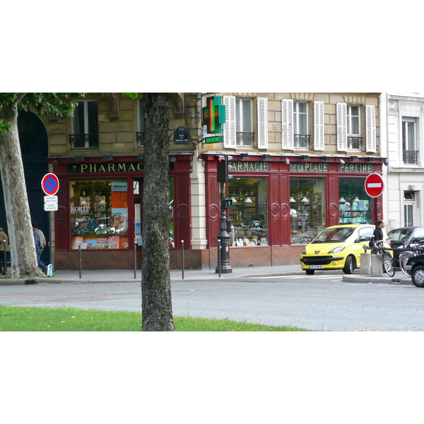 照片 法国(France) 巴黎(Paris) 第十七区(17th Arrondissement) 佩雷尔广场(Place Pereire) 2007-05 32