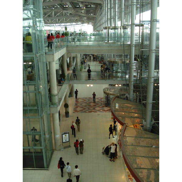 照片 泰国(Thailand) 曼谷(Bangkok) 素万那普机场(Suvarnabhumi Airport) 2007-02 79