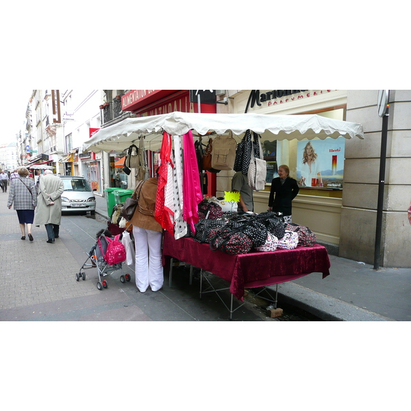 照片 法国(France) 巴黎(Paris) 第十七区(17th Arrondissement) 莱维街(Rue Levis) 2007-05 50