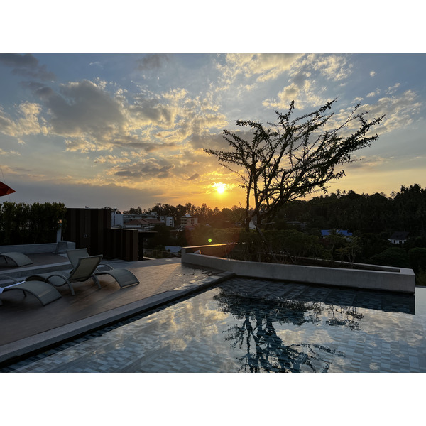 照片 泰国(Thailand) 普吉岛(Phuket) 苏林海滩(Surin Beach) 第六大道酒店(6th Avenue Hotel) 2021-12 14