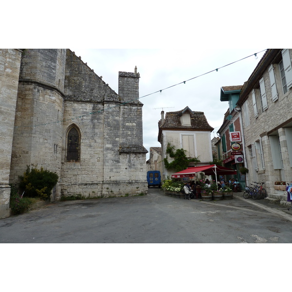照片 法国(France) 伊西雅克(Issigeac) 2010-08 17
