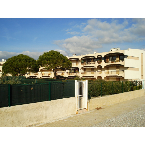 照片 法国(France) 维尔讷夫卢贝(Villeneuve Loubet) 维尔讷夫卢贝海滩(Villeneuve Loubet Beach) 2007-01 8