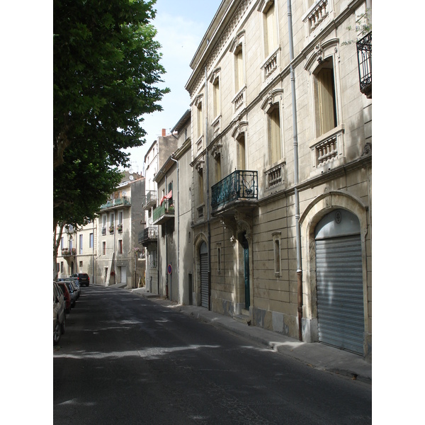 照片 法国(France) 索米耶尔(Sommieres) 2006-06 14