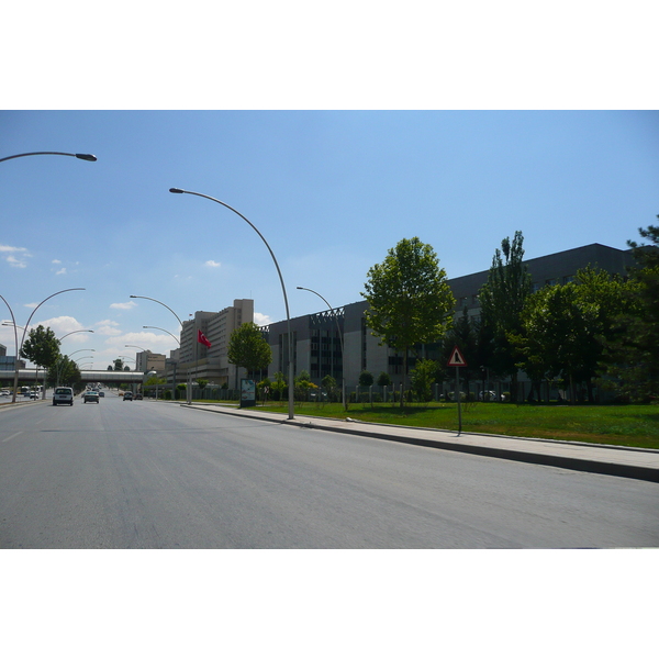 照片 土耳其(Turkey) 安卡拉(Ankara) 比尔肯特至安卡拉公路(Bilkent to Ankara road) 2008-07 18