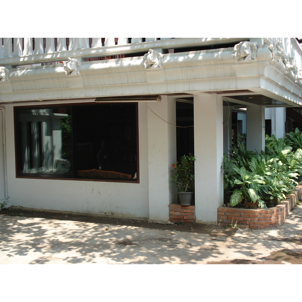 照片 泰国(Thailand) 清迈(Chiang Mai) 护城河内(Inside Canal) 2006-04 58
