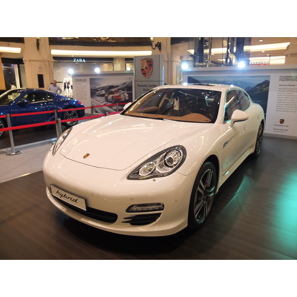 照片 阿联酋(United Arab Emirates) 迪拜(Dubai) 阿联酋购物中心(Mall of the Emirates) 2011-12 2