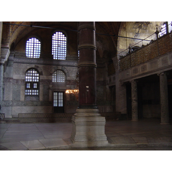 照片 土耳其(Turkey) 伊斯坦布尔(Istanbul) 圣索菲亚大教堂(Ayasofya) 2004-12 30