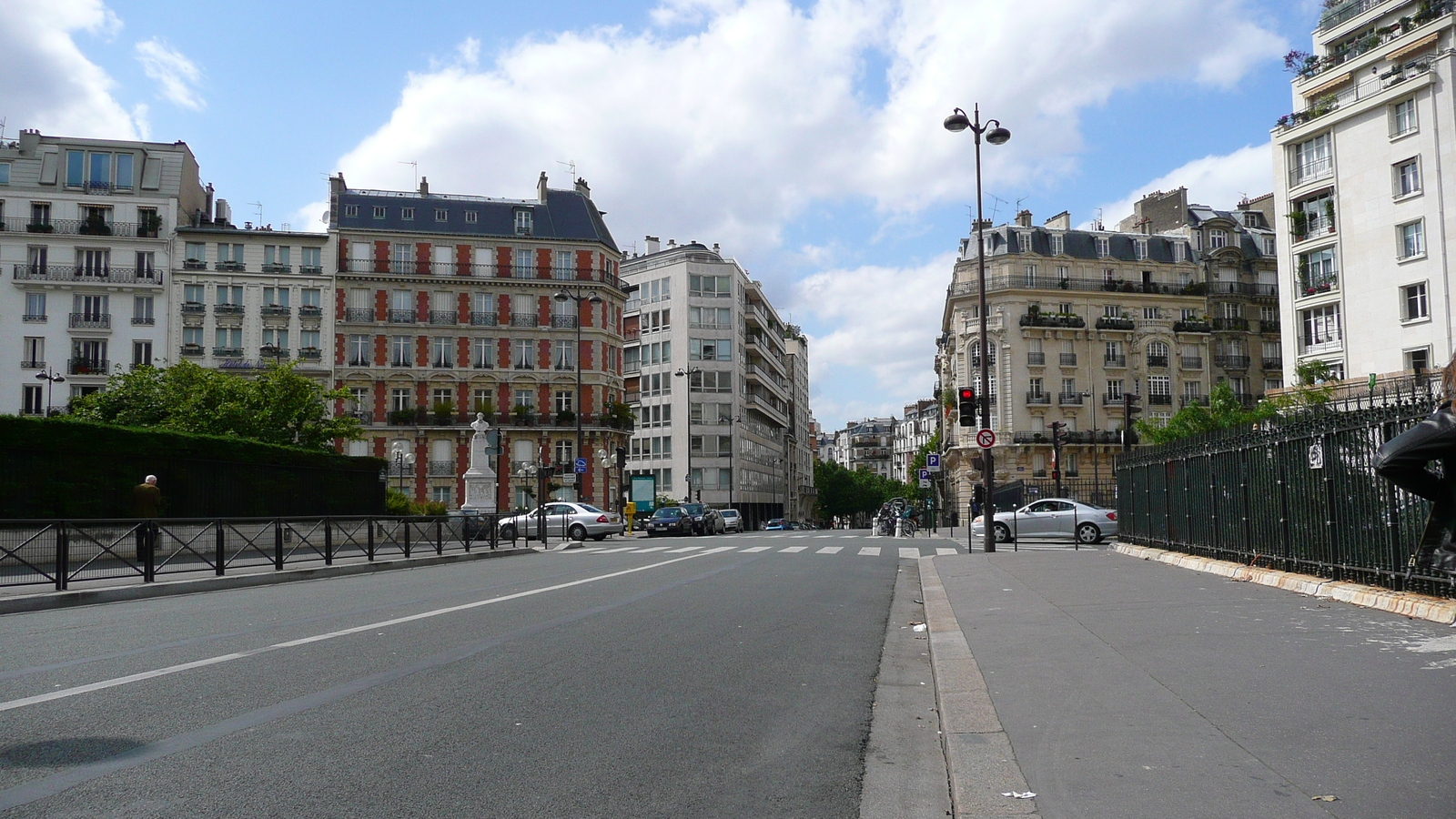 照片 法国(France) 巴黎(Paris) 第十七区(17th Arrondissement) 佩雷尔大道(Boulevard Pereire) 2007-05 46