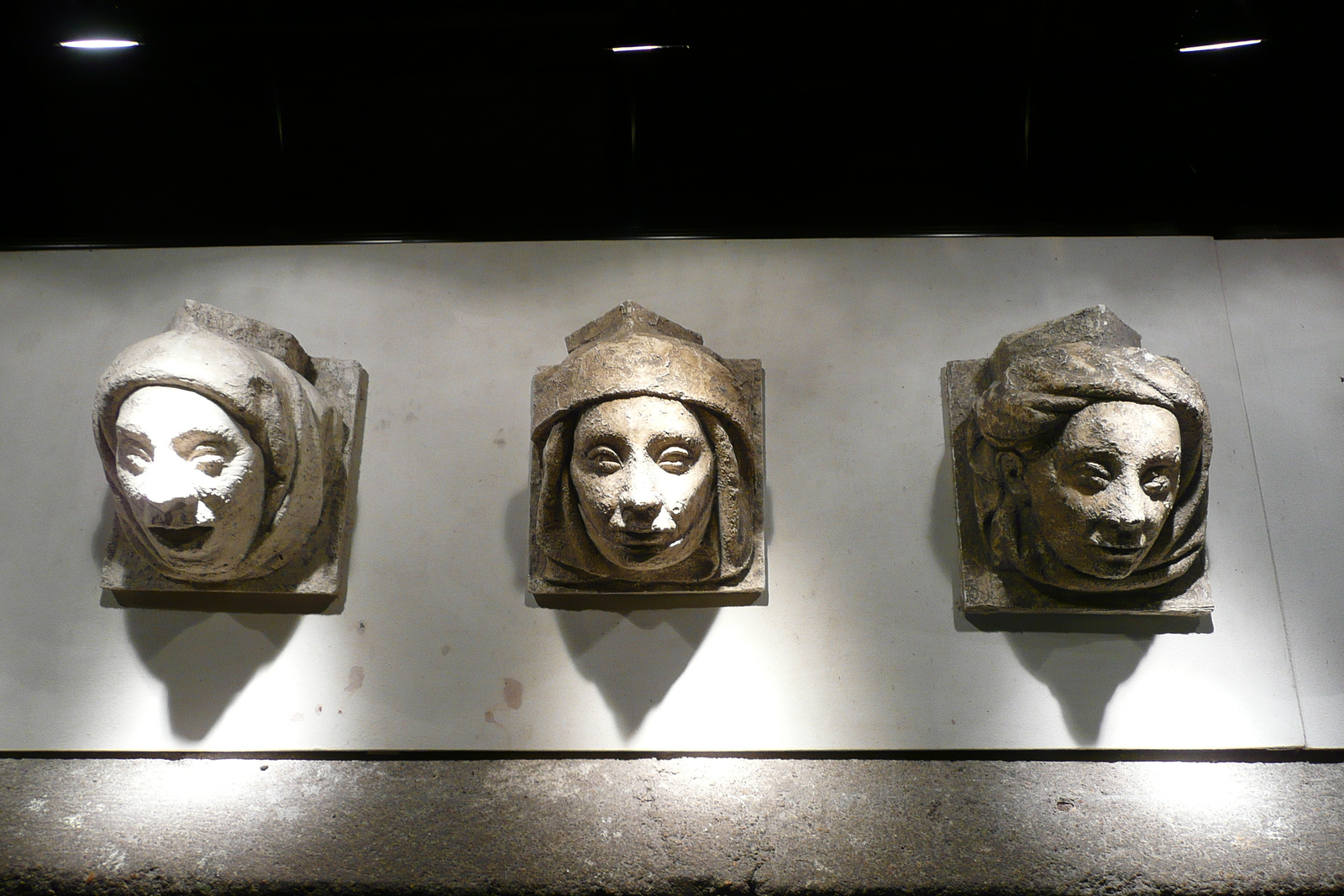 照片 法国(France) 布尔日(Bourges) 雅克·科尔宫(Palais Jacques Coeur) 2008-04 40