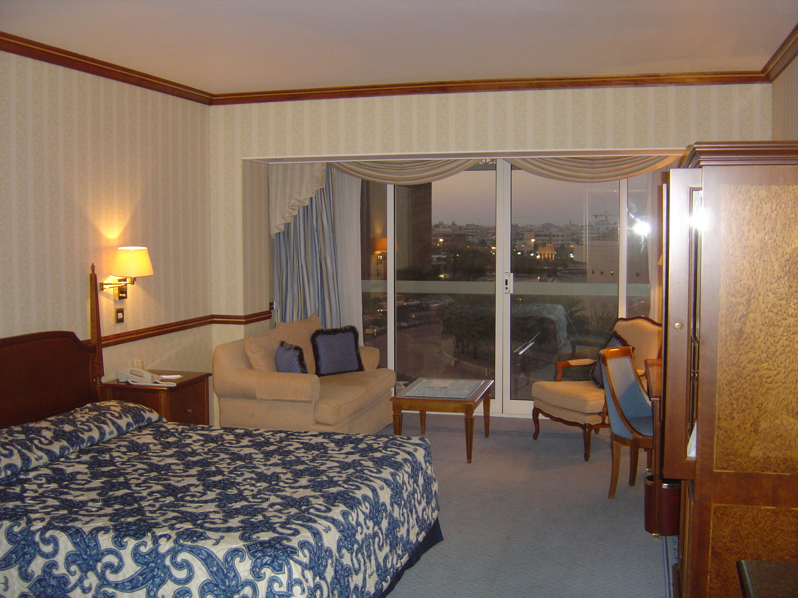 照片 阿联酋(United Arab Emirates) 迪拜(Dubai) 迪拜河喜来登酒店(Sheraton Dubai Creek Hotel) 2005-03 22