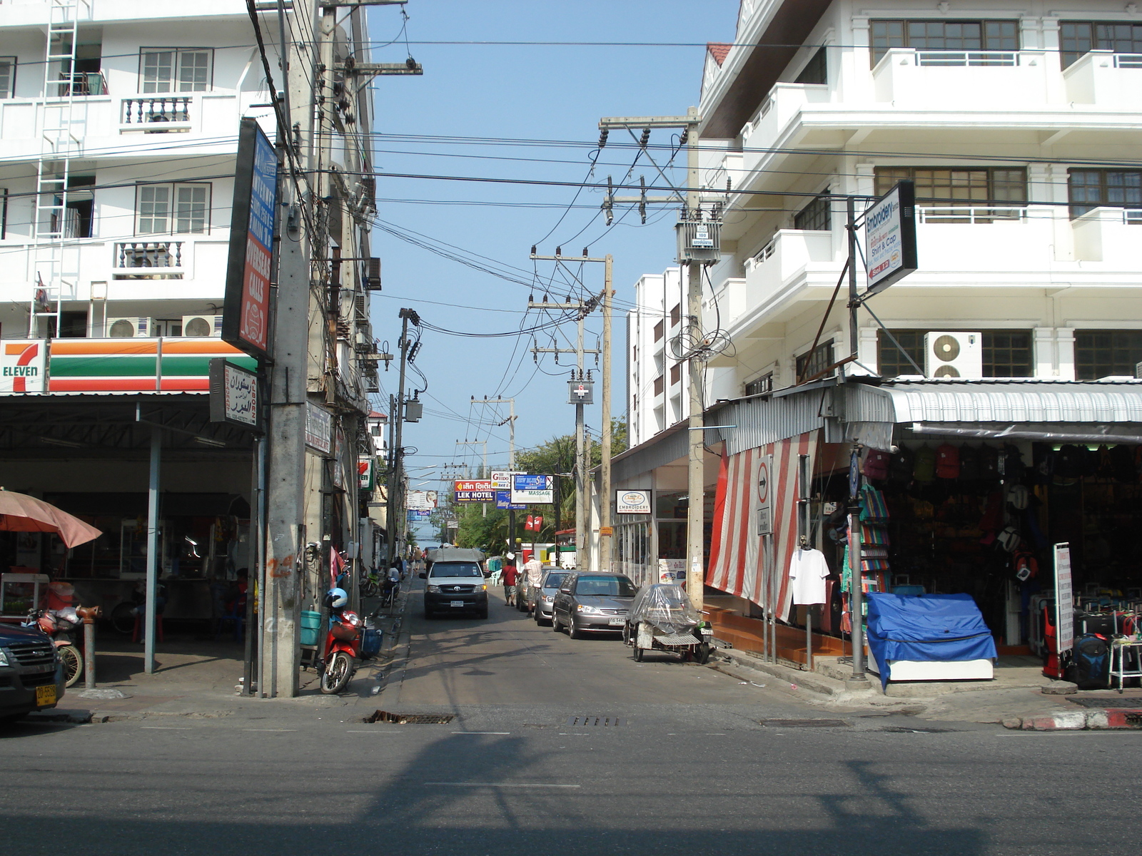 照片 泰国(Thailand) 芭提雅(Pattaya) 芭提雅二路(Pattaya 2nd road) 2008-01 75