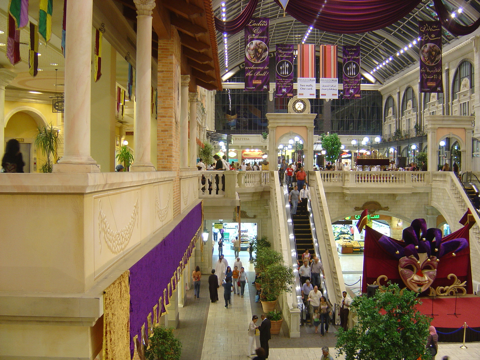 照片 阿联酋(United Arab Emirates) 迪拜(Dubai) 梅尔卡托购物中心(Mercato shopping mall) 2005-11 6