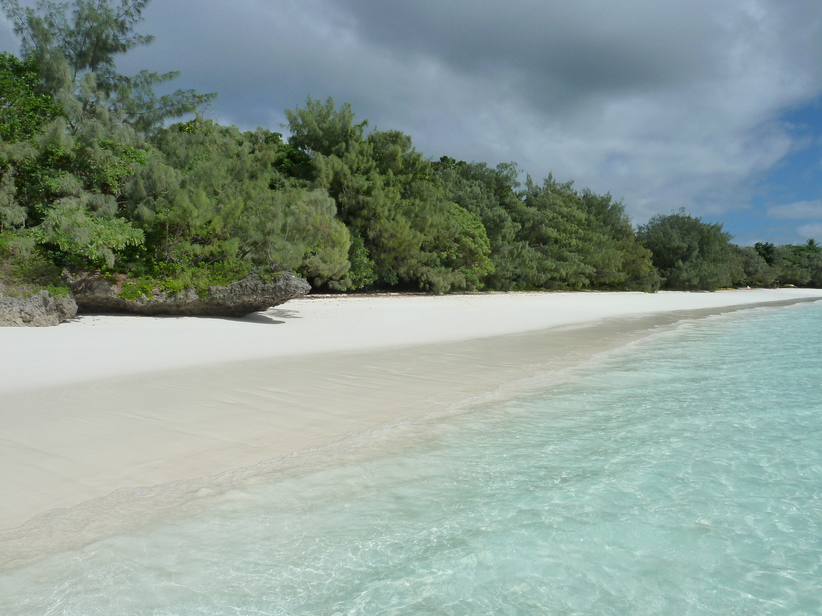 照片 新喀里多尼亚(New Caledonia) 利富岛(Lifou) 卢恩戈尼海滩(Luengoni Beach) 2010-05 16