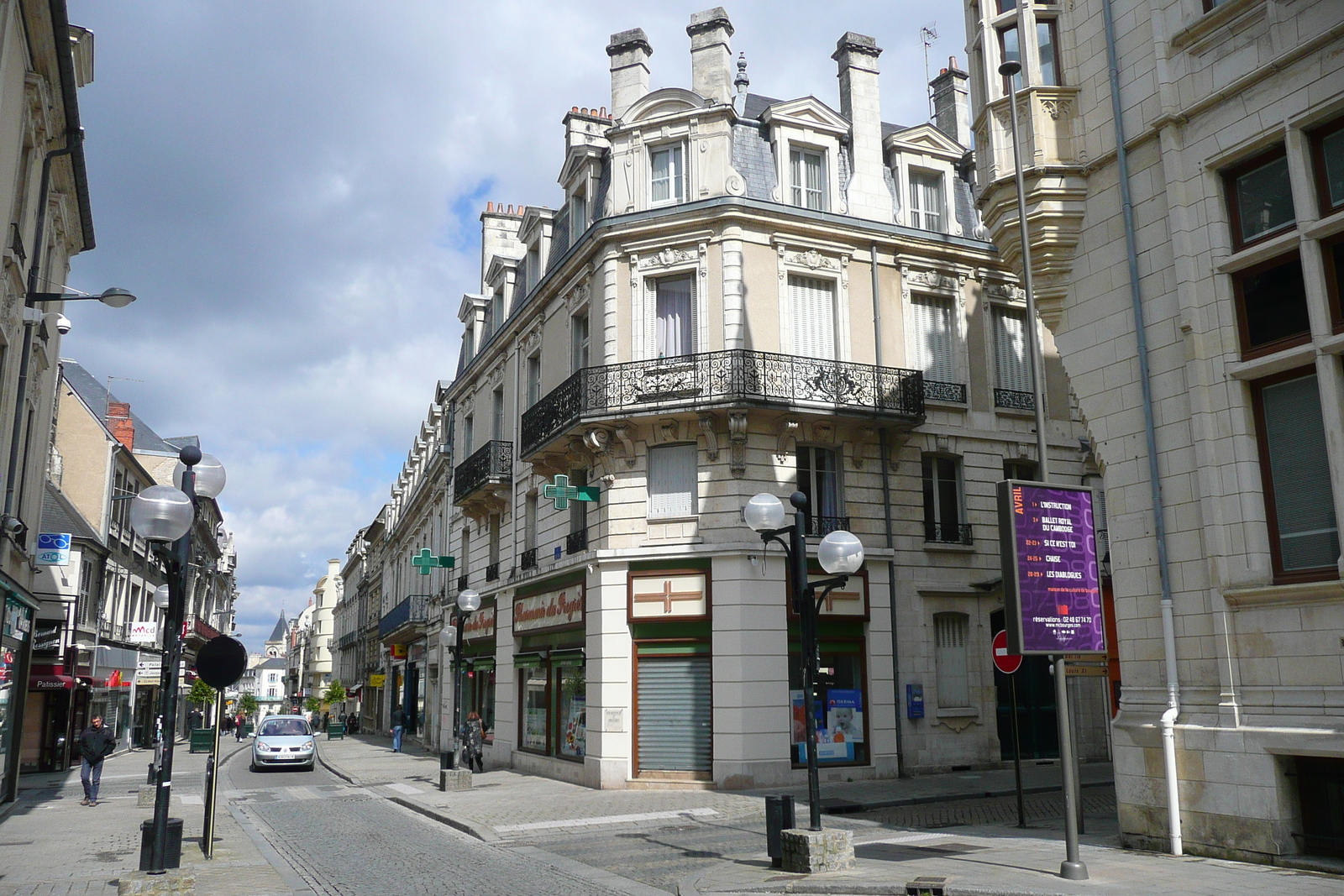 照片 法国(France) 布尔日(Bourges) 2008-04 116