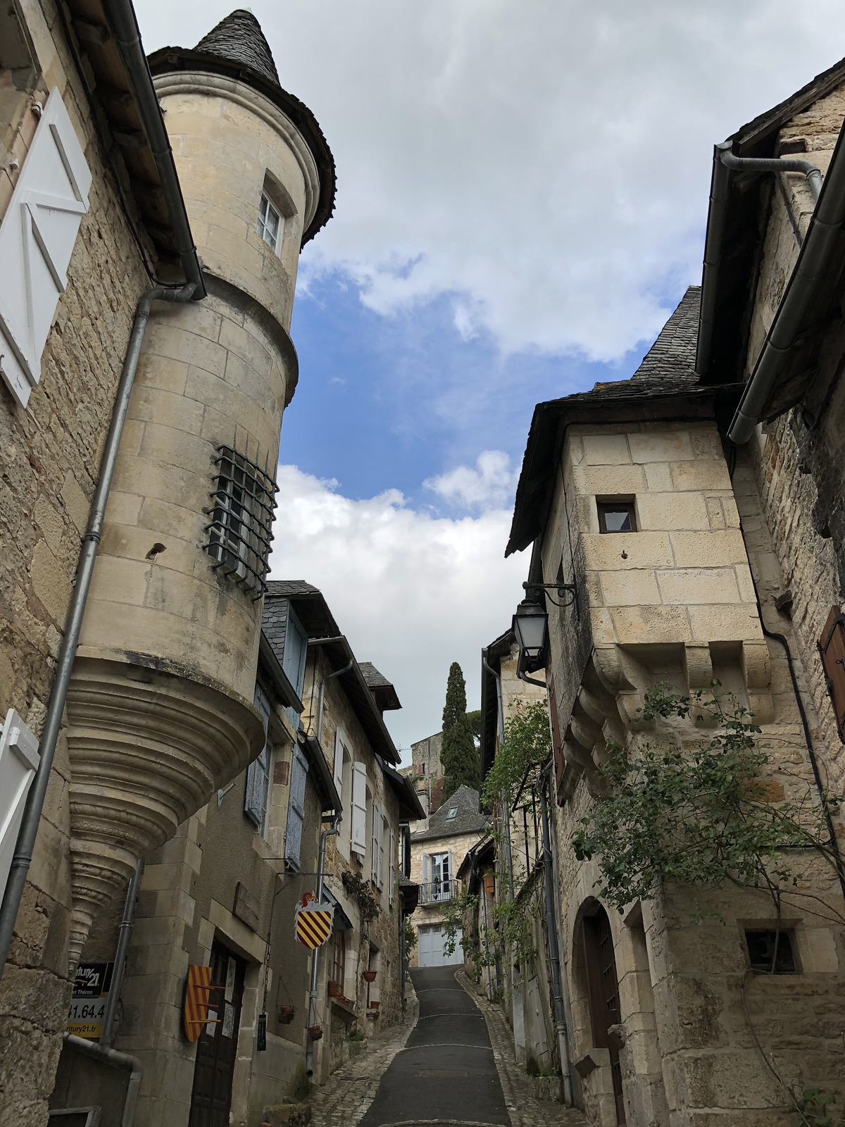 照片 法国(France) 蒂雷讷(Turenne) 2018-04 128