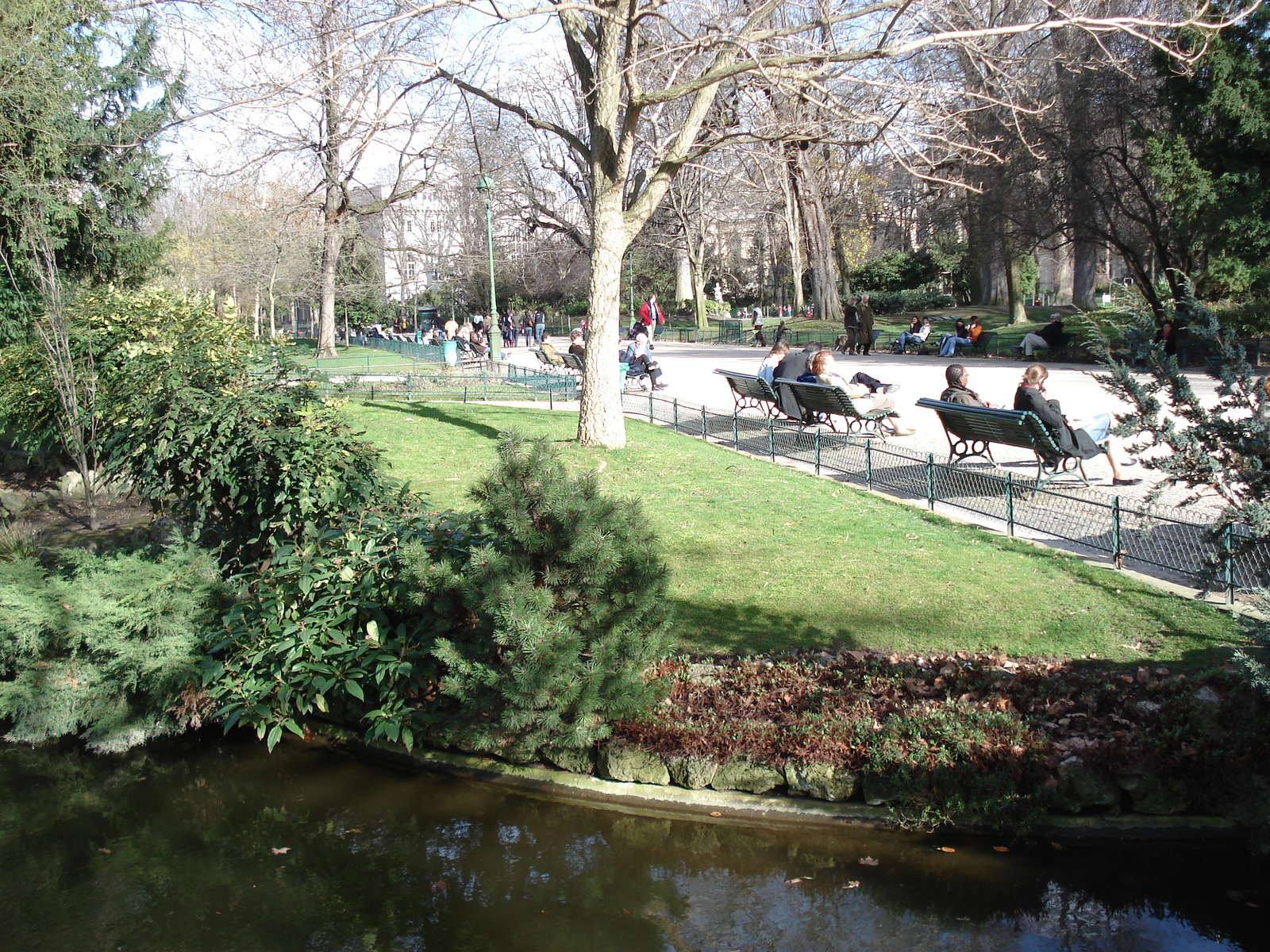 照片 法国(France) 巴黎(Paris) 蒙索公园(Monceau Garden) 2006-03 25