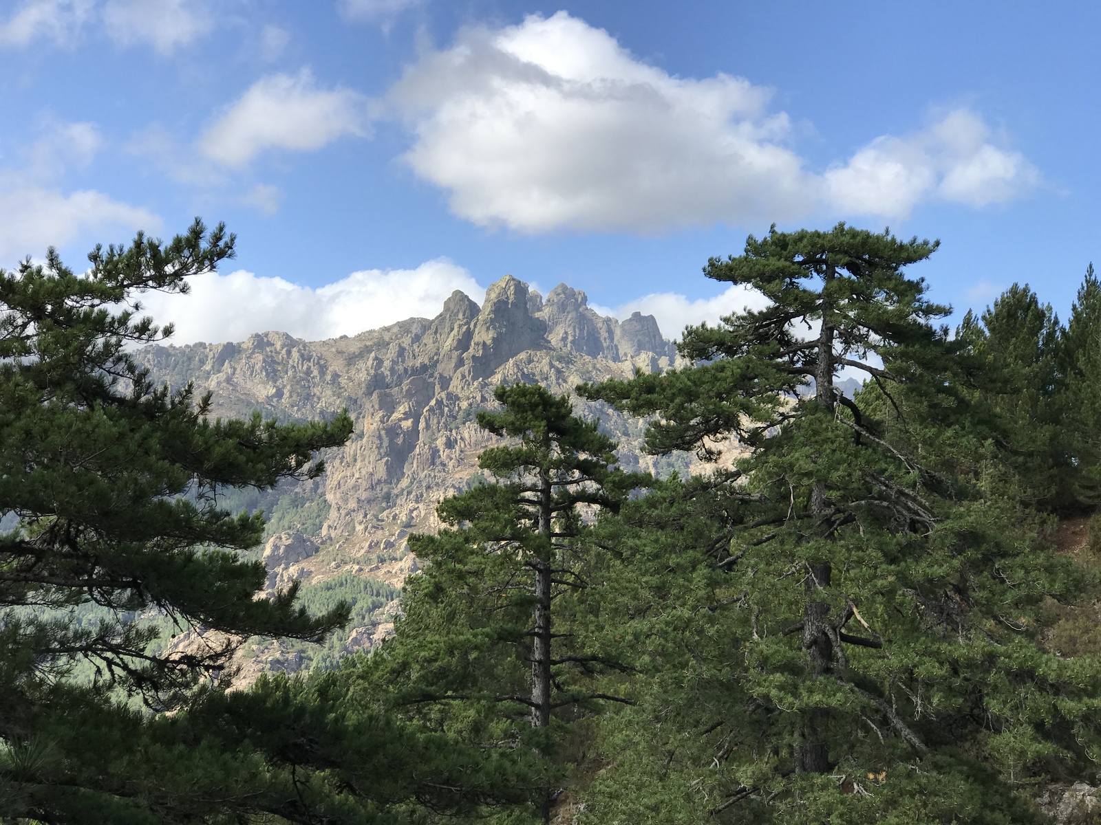 照片 法国(France) 科西嘉岛(Corsica) 巴韦拉针峰(Aiguilles de Bavella) 2017-09 20