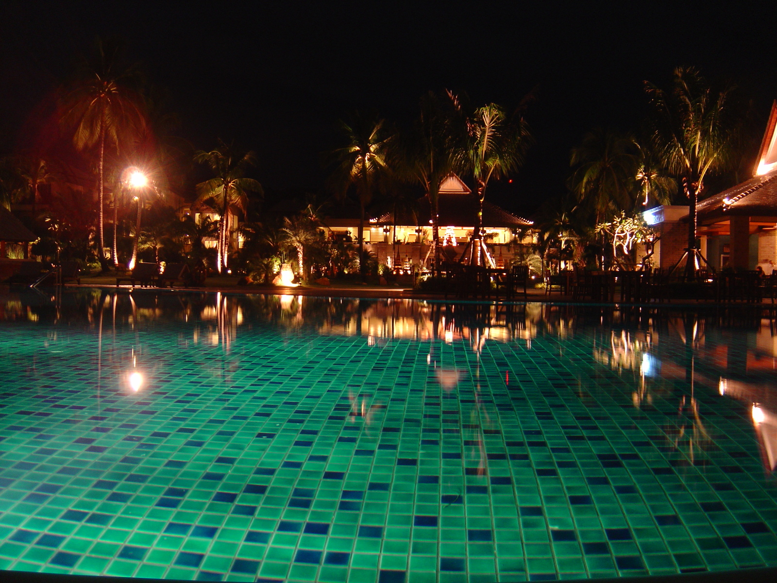 照片 泰国(Thailand) 考拉(Khao Lak) 考拉艾美酒店(Meridien Khao Lak Hotel) 夜景(By Night) 2005-12 17