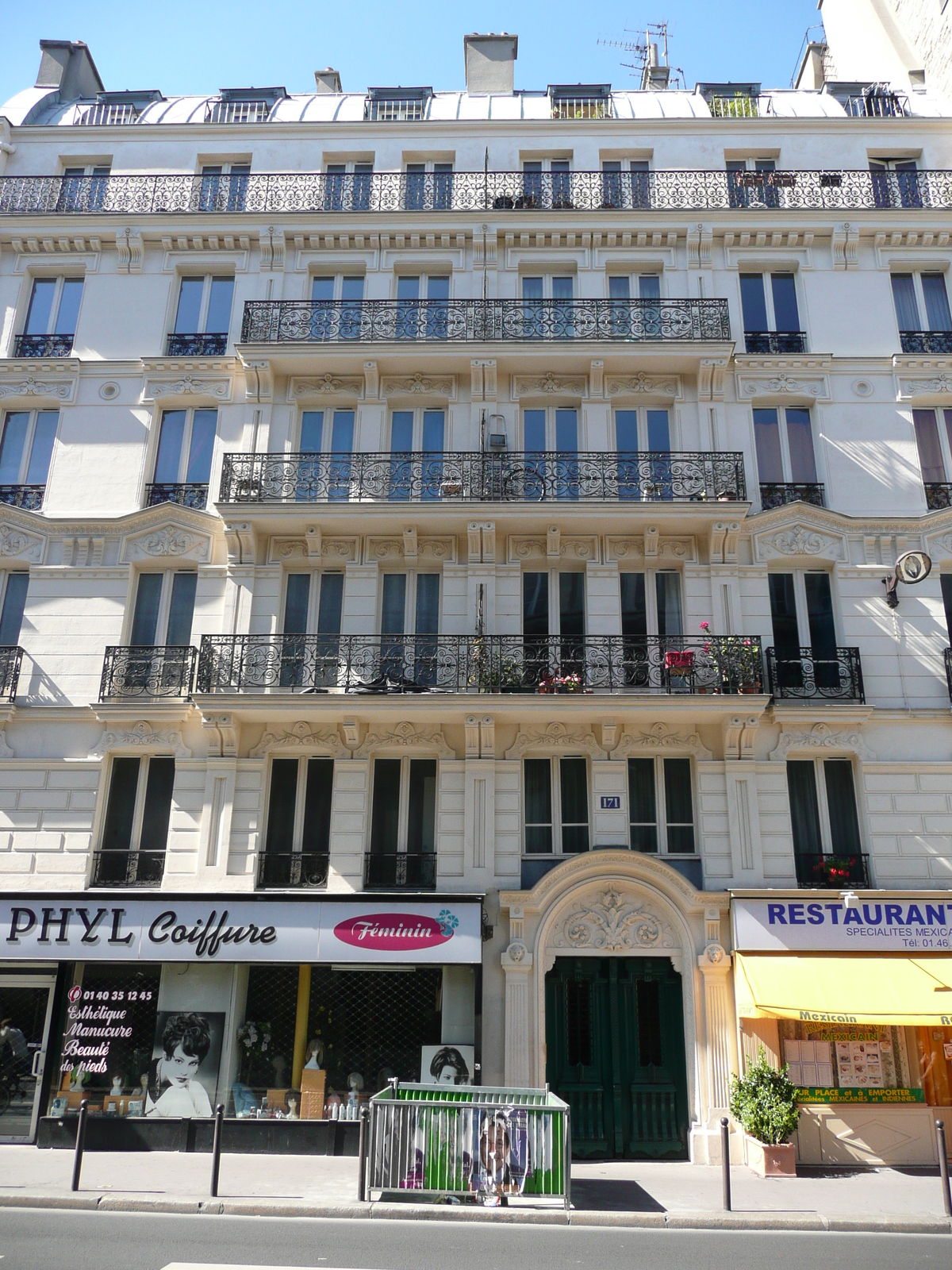 照片 法国(France) 巴黎(Paris) 拉法耶特街(Rue La Fayette) 2007-08 140