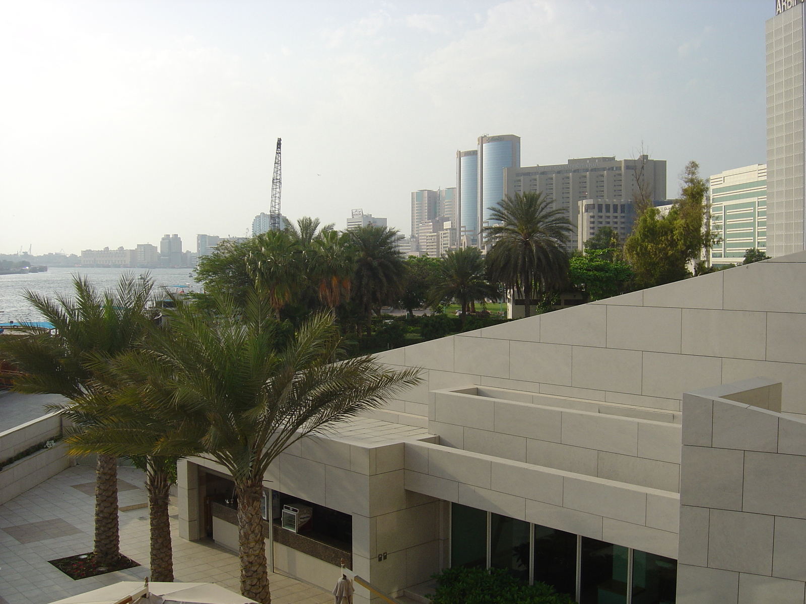 照片 阿联酋(United Arab Emirates) 迪拜(Dubai) 迪拜河喜来登酒店(Sheraton Dubai Creek Hotel) 2005-03 23