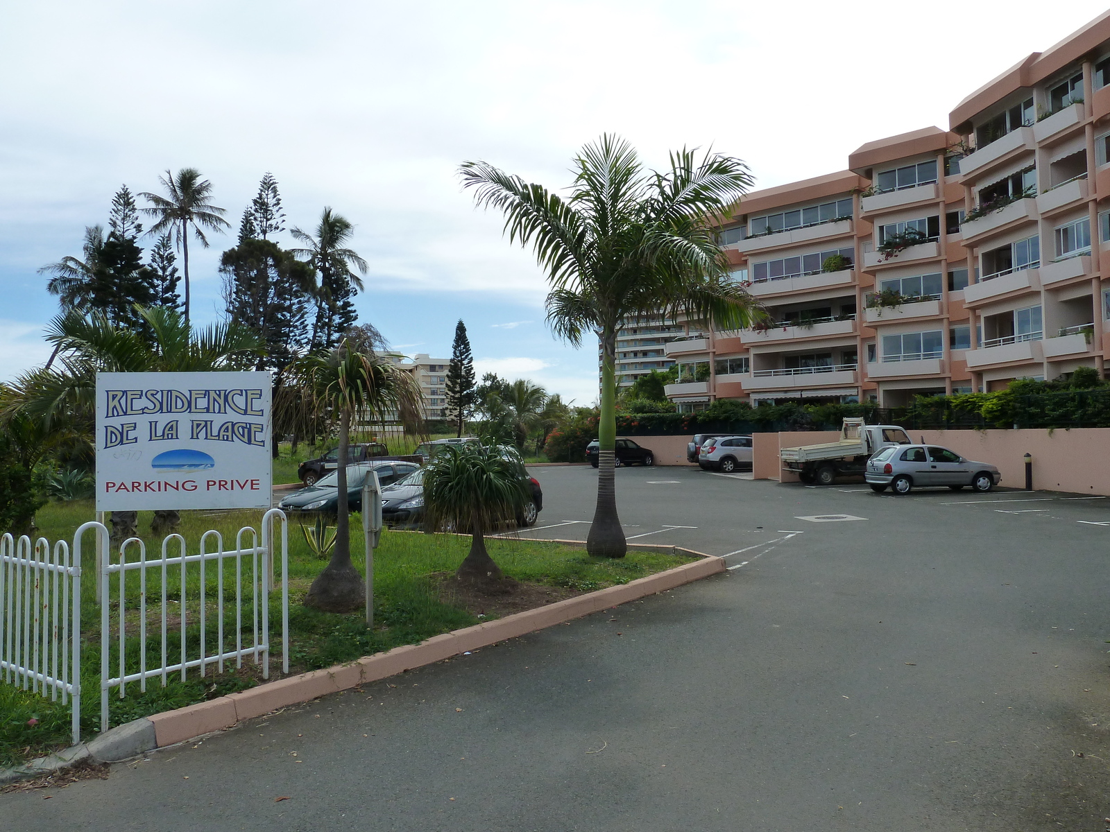 照片 新喀里多尼亚(New Caledonia) 努美阿(Noumea) 瓦塔湾(Anse Vata) 2010-05 29