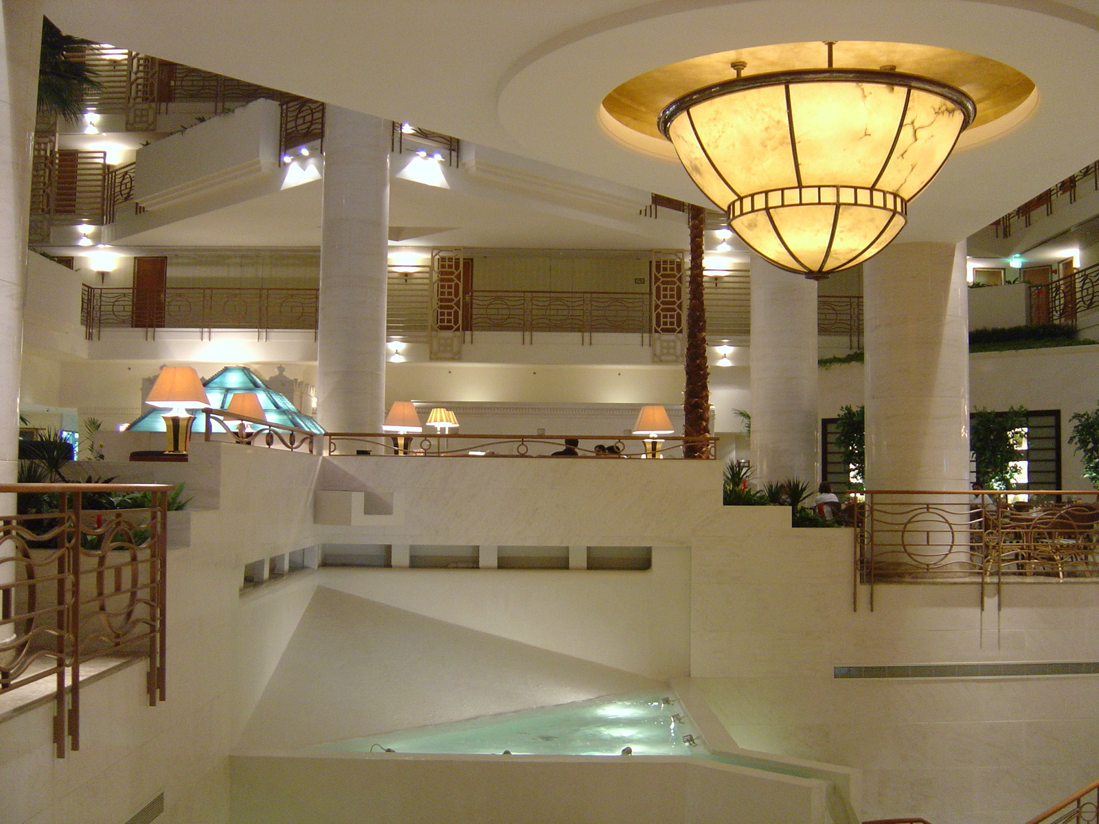 照片 阿联酋(United Arab Emirates) 迪拜(Dubai) 迪拜河喜来登酒店(Sheraton Dubai Creek Hotel) 2005-03 25