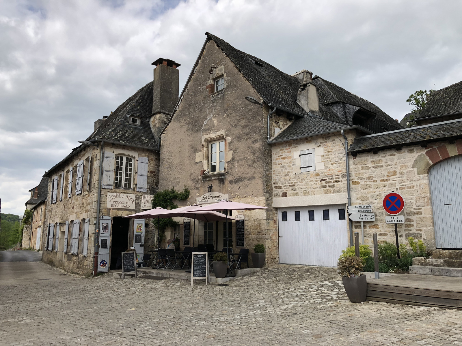 照片 法国(France) 蒂雷讷(Turenne) 2018-04 116