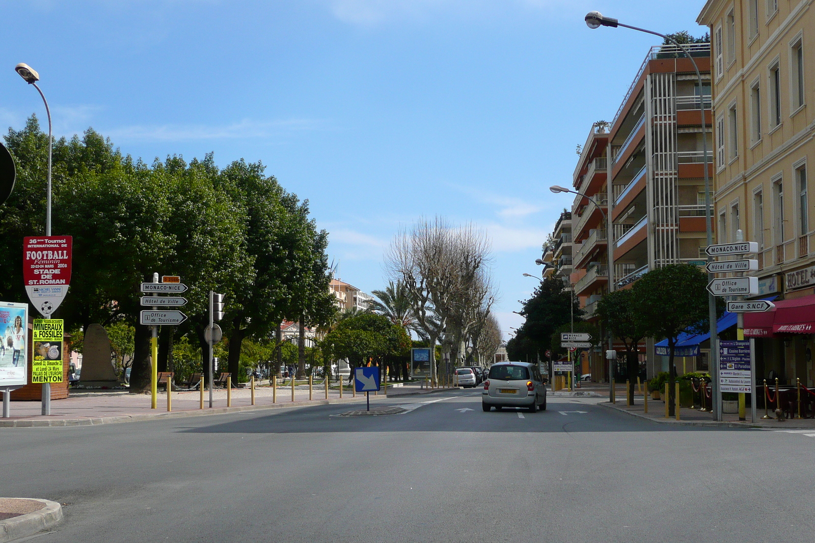 照片 法国(France) 蔚蓝海岸(French Riviera) 尼斯至芒通公路(Nice to Menton road) 2008-03 75