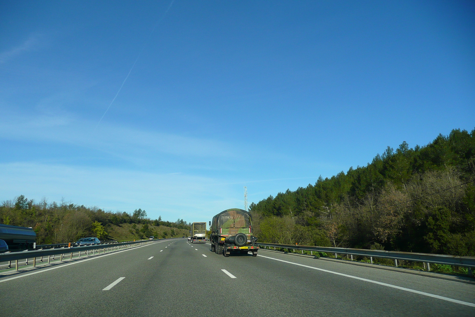照片 法国(France) 蔚蓝海岸(French Riviera) 勒吕克至艾克斯公路(Le Luc to Aix Road) 2008-04 68