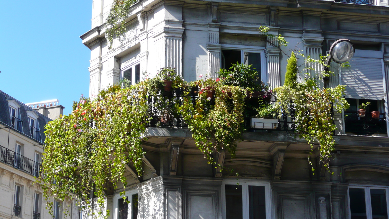 照片 法国(France) 巴黎(Paris) 拉法耶特街(Rue La Fayette) 2007-08 20