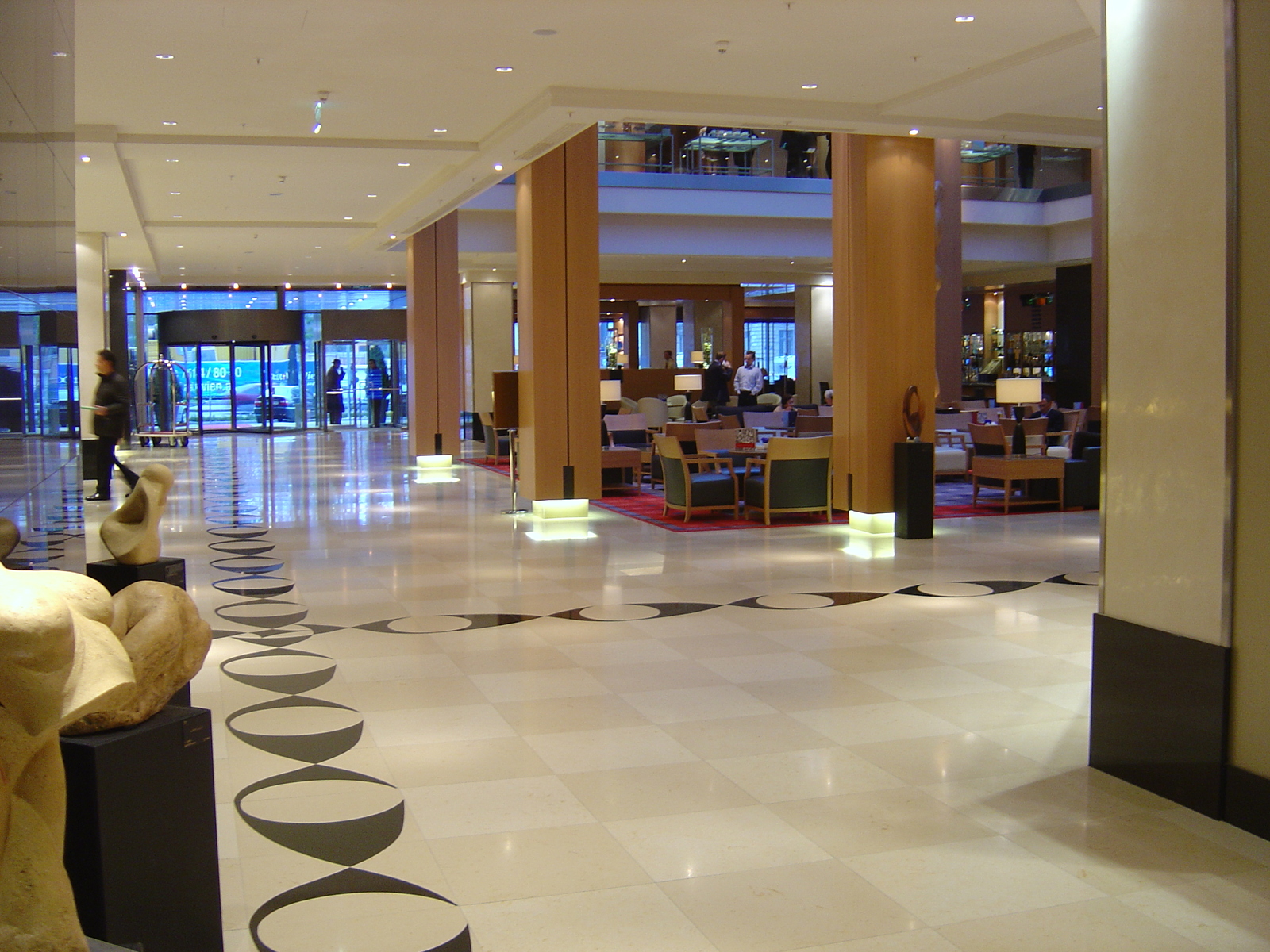 照片 奥地利(Austria) 维也纳(Vienna) 希尔顿酒店(Hilton Hotel) 2004-11 12