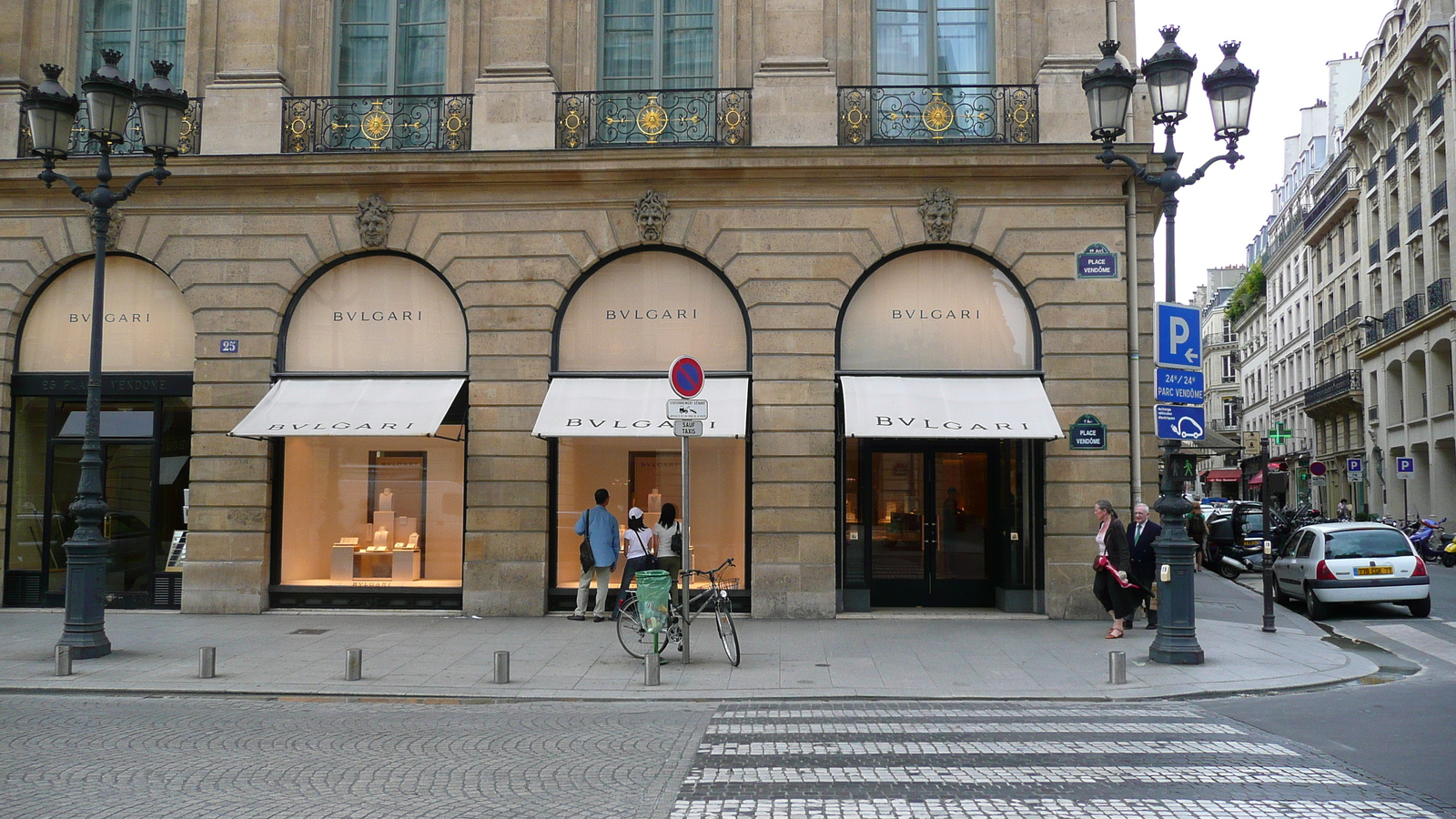 照片 法国(France) 巴黎(Paris) 旺多姆广场(Place Vendome) 2007-07 55