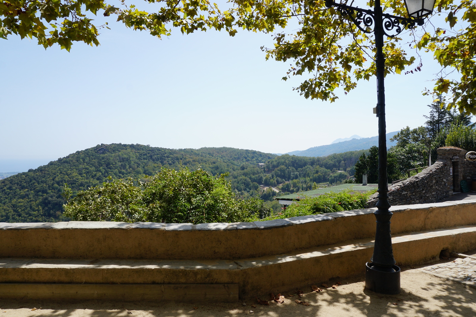 照片 法国(France) 科西嘉岛(Corsica) 彭塔-迪卡辛卡(Penta-di-Casinca) 2017-09 21